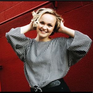 Checkered Topshop cropped blouse